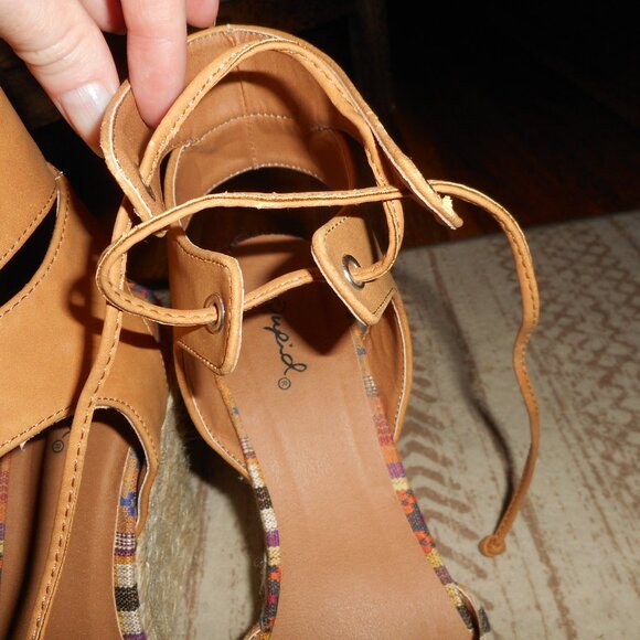 Camel Nubuck fall colors wedge espadrilles, size 8 - Picture 5 of 5